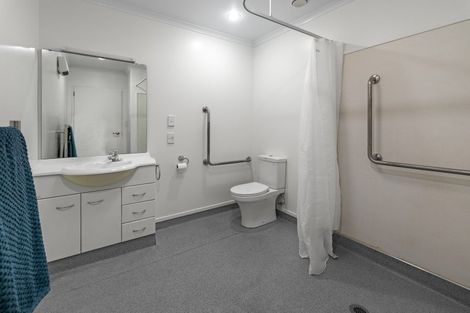 Photo of property in 3 Regents Park Place, Westgate, Auckland, 0614