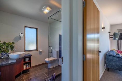 Photo of property in 150 Milne Drive, Paraparaumu, 5032