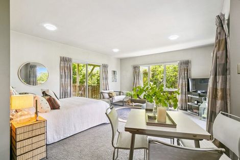 Photo of property in 77a Nicholson Road, Khandallah, Wellington, 6035