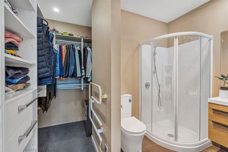 Photo of property in 31 Factory Road, Belfast, Christchurch, 8051