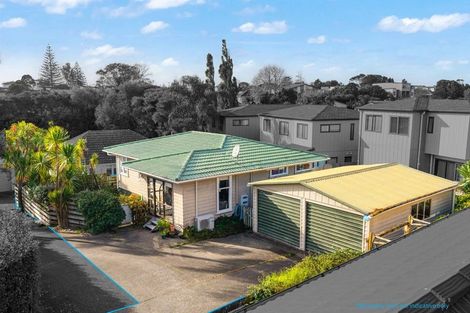 Photo of property in 1a Glenford Lane, Te Atatu Peninsula, Auckland, 0610