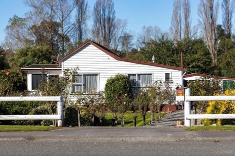 Photo of property in 155 Talbot Street, Geraldine, 7930