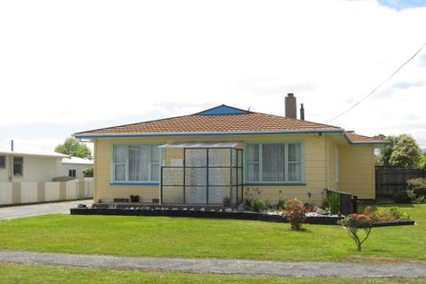 Photo of property in 165 Peel Street, Westport, 7825