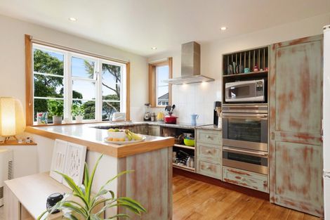 Photo of property in 24 Anne Street, Wadestown, Wellington, 6012