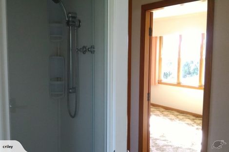 Photo of property in 87d Pioneer Road, Moturoa, New Plymouth, 4310