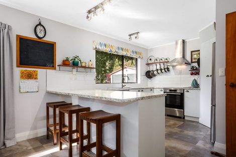 Photo of property in 26 Ngatiawa Road, Reikorangi, Waikanae, 5391