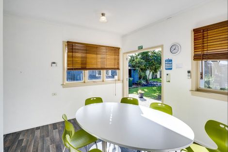 Photo of property in 810 Heretaunga Street East, Parkvale, Hastings, 4122