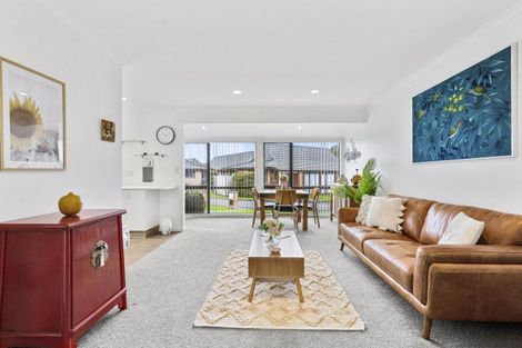 Photo of property in Redwood Village, 54/42 Main Road, Tawa, Wellington, 5028