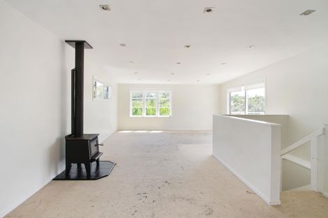 Photo of property in 35 Matipo Road, Mairangi Bay, Auckland, 0630