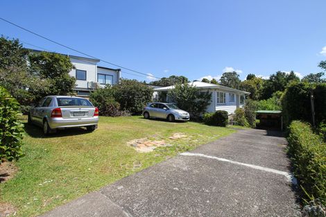 Photo of property in 35 Matipo Road, Mairangi Bay, Auckland, 0630