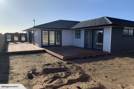 Photo of property in 149 Kupe Drive, Whitianga, 3510