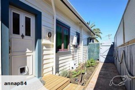 Photo of property in 1 Arawa Street, New Lynn, Auckland, 0600
