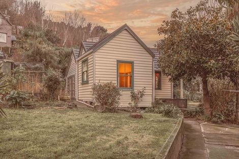 Photo of property in 24a Voelas Road, Lyttelton, 8082