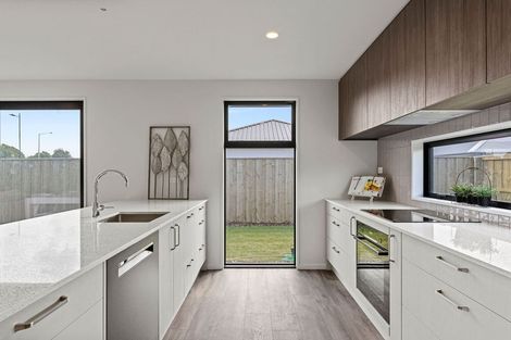 Photo of property in 20 Eccles Place, Halswell, Christchurch, 8025