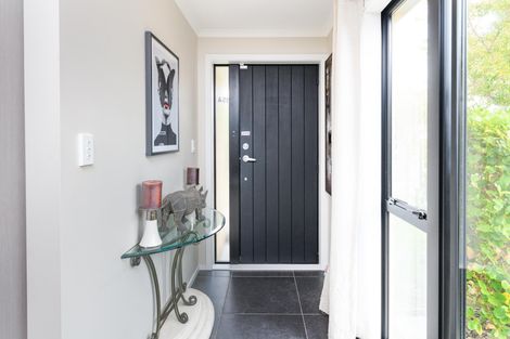 Photo of property in 15a Thomson Street, West End, Palmerston North, 4412