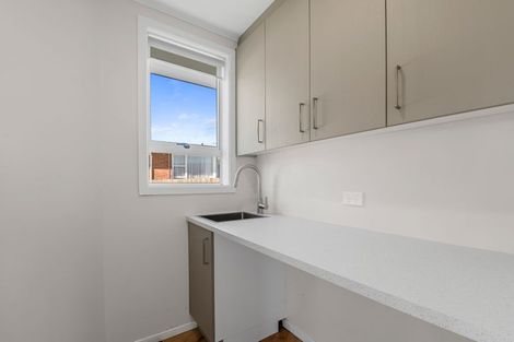 Photo of property in 14 Elliott Crescent, Owhata, Rotorua, 3010