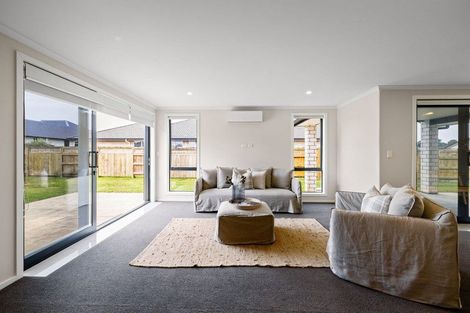 Photo of property in 67 Jarrett Terrace, Leamington, Cambridge, 3432