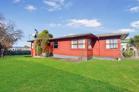 Photo of property in 4 Spencer Street, Western Heights, Rotorua, 3015