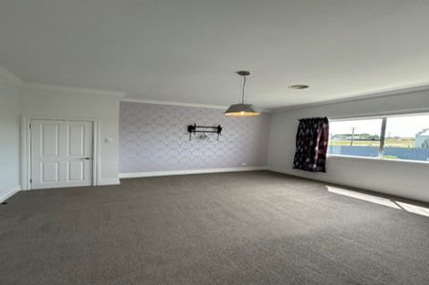 Photo of property in 22 Princes Road, Greenhills, Invercargill, 9877