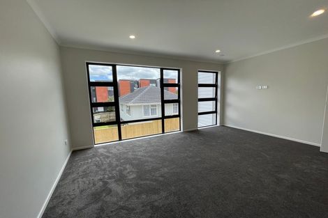 Photo of property in 19 Eastview Road, Glen Innes, Auckland, 1072