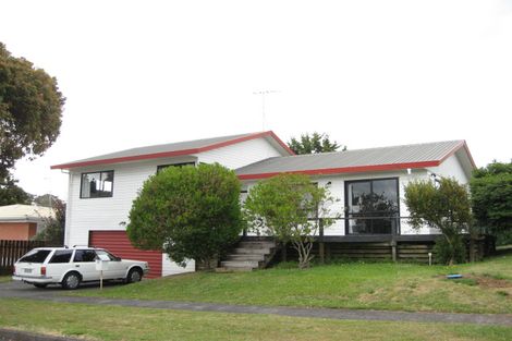 Photo of property in 2a Richardson Avenue, Pukekohe, 2120