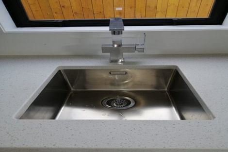 Photo of property in 7/29 Waiwhetu Road, Waiwhetu, Lower Hutt, 5010