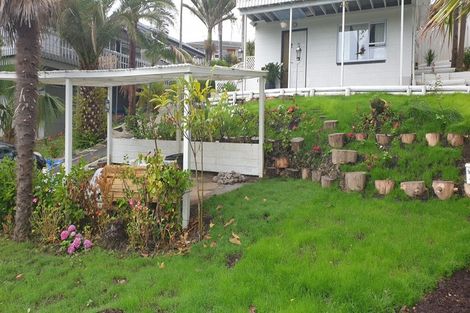Photo of property in 3 Freya Place, Torbay, Auckland, 0630