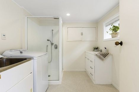 Photo of property in 14 Lerwick Terrace, Melrose, Wellington, 6023