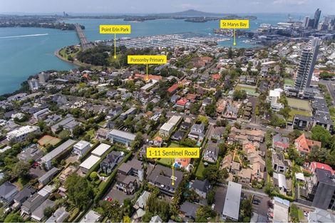 Photo of property in 1/11 Sentinel Road, Herne Bay, Auckland, 1011