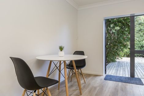 Photo of property in 89 Seaview Road, Glenfield, Auckland, 0629