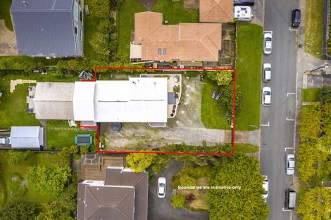 Photo of property in 1/949 Beach Road, Torbay, Auckland, 0630