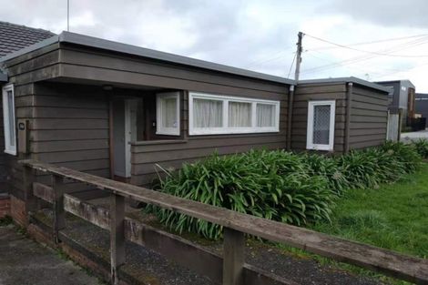 Photo of property in 69 Ngataringa Road, Devonport, Auckland, 0624