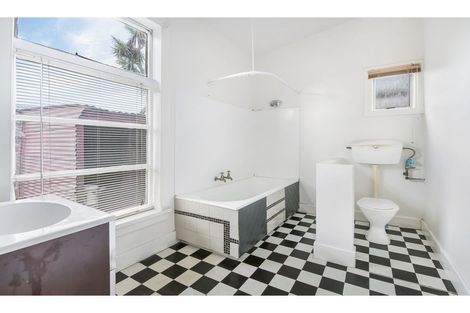 Photo of property in 27 Howe Street, New Brighton, Christchurch, 8083