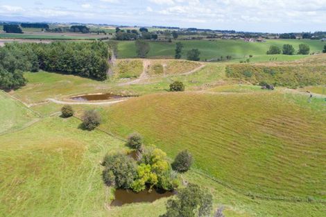 Photo of property in 137 Knorp Street, Halcombe, Feilding, 4779