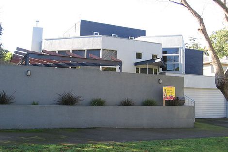 Photo of property in 8 Karina Terrace, Roslyn, Palmerston North, 4414