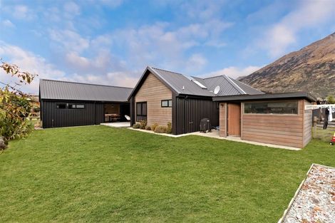 Photo of property in 69 Toni's Terrace, Lower Shotover, Queenstown, 9304