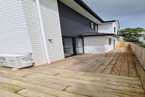 Photo of property in 1/3 Snead Place, Hamilton East, Hamilton, 3216