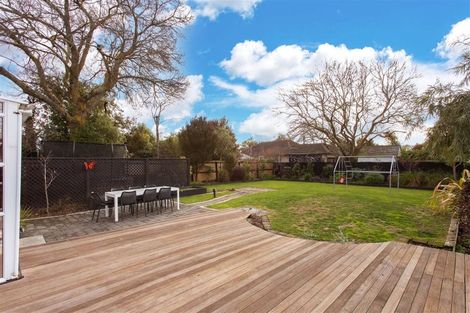 Photo of property in 196 Cashmere Road, Hoon Hay, Christchurch, 8025