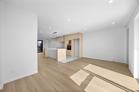 Photo of property in 6 Harikoa Way, Karaka, 2113