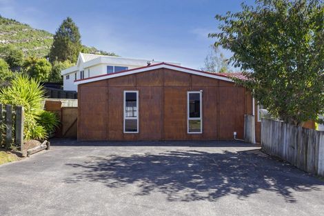 Photo of property in 2 Parati Place, Motuoapa, Turangi, 3382