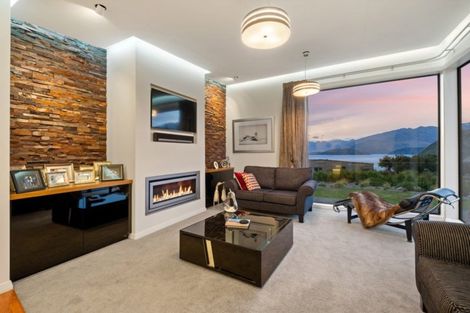 Photo of property in 25 Mount Gold Place, Wanaka, 9305