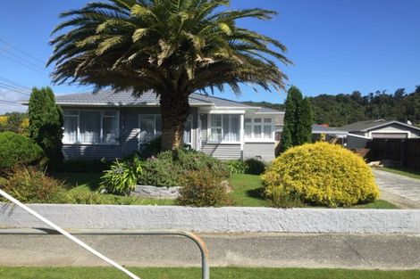 Photo of property in 92 Marsden Road, Greymouth, 7805