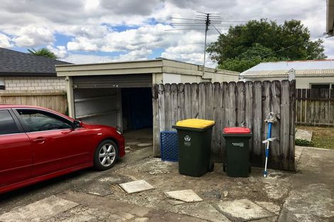 Photo of property in 3/63 Alfriston Road, Manurewa East, Auckland, 2102