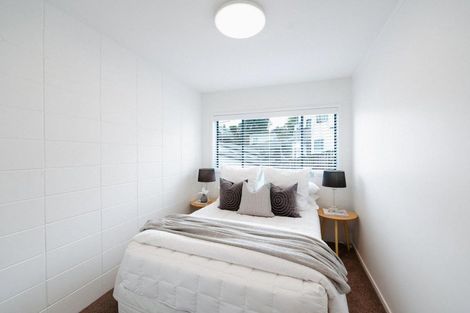 Photo of property in 4/27 Rangatira Road, Birkdale, Auckland, 0626