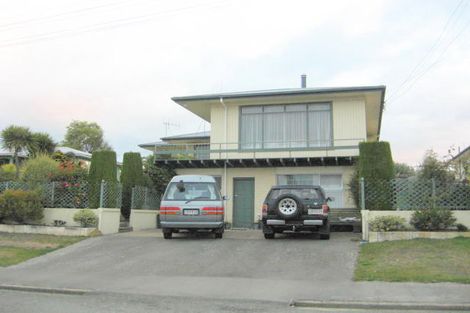 Photo of property in 24 Oban Street, Holmes Hill, Oamaru, 9401