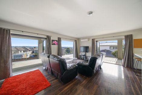 Photo of property in 79 Victoria Avenue, Waiuku, 2123