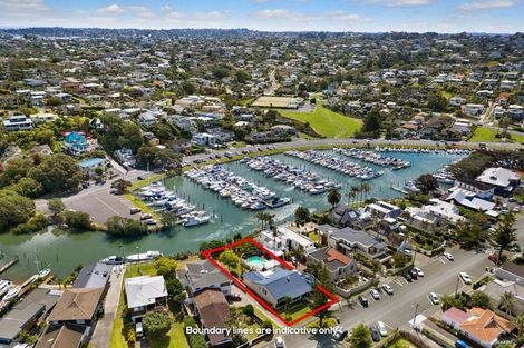 Photo of property in 10 Craig Road, Milford, Auckland, 0620