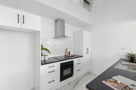 Photo of property in 33 Hanson Grove, Stokes Valley, Lower Hutt, 5019