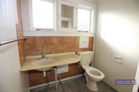 Photo of property in 10 Bartlett Street, Riccarton, Christchurch, 8011