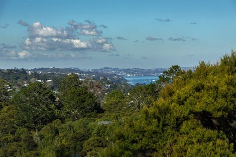 Photo of property in 7 Trig Station Rise, Paremoremo, Auckland, 0632